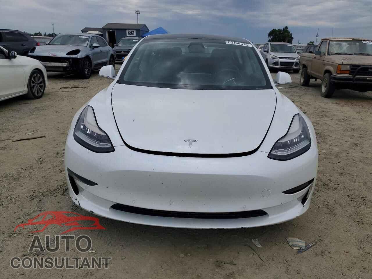 TESLA MODEL 3 2020 - 5YJ3E1EB4LF741675
