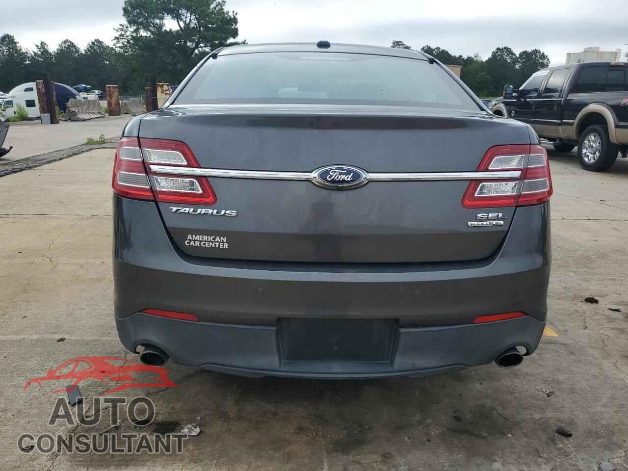 FORD TAURUS 2015 - 1FAHP2E86FG181135