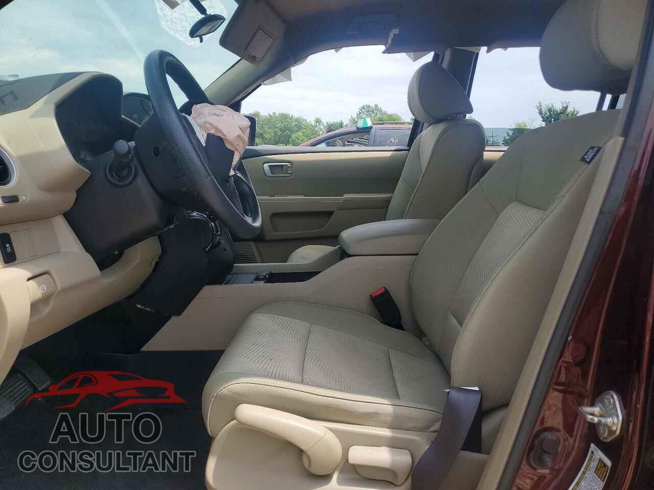 HONDA PILOT 2013 - 5FNYF4H24DB024582