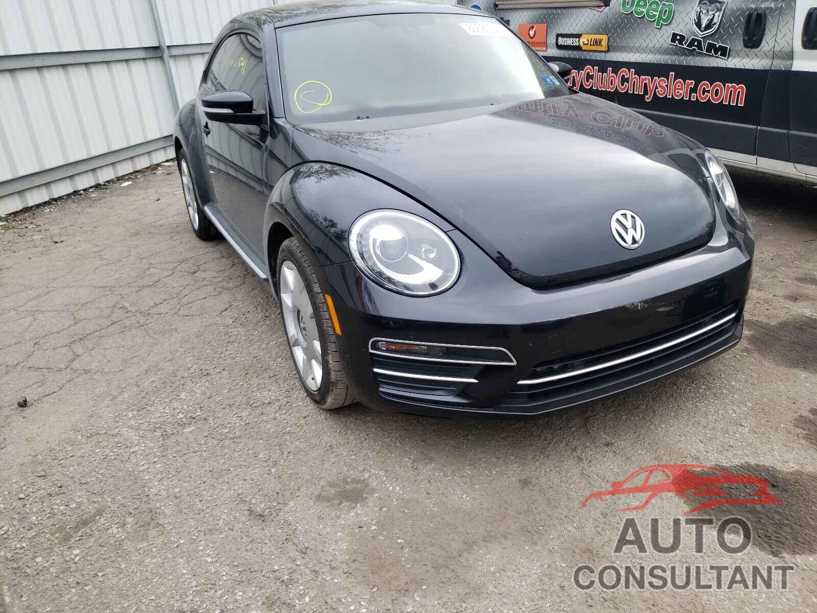 VOLKSWAGEN BEETLE 2017 - 3VWJ17AT6HM629822