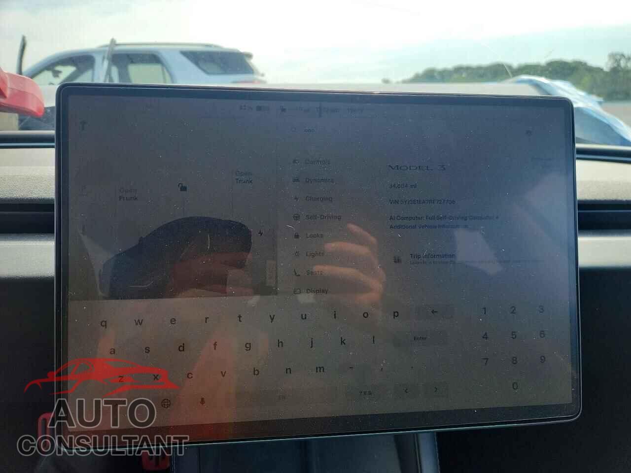 TESLA MODEL 3 2024 - 5YJ3E1EA7RF727706
