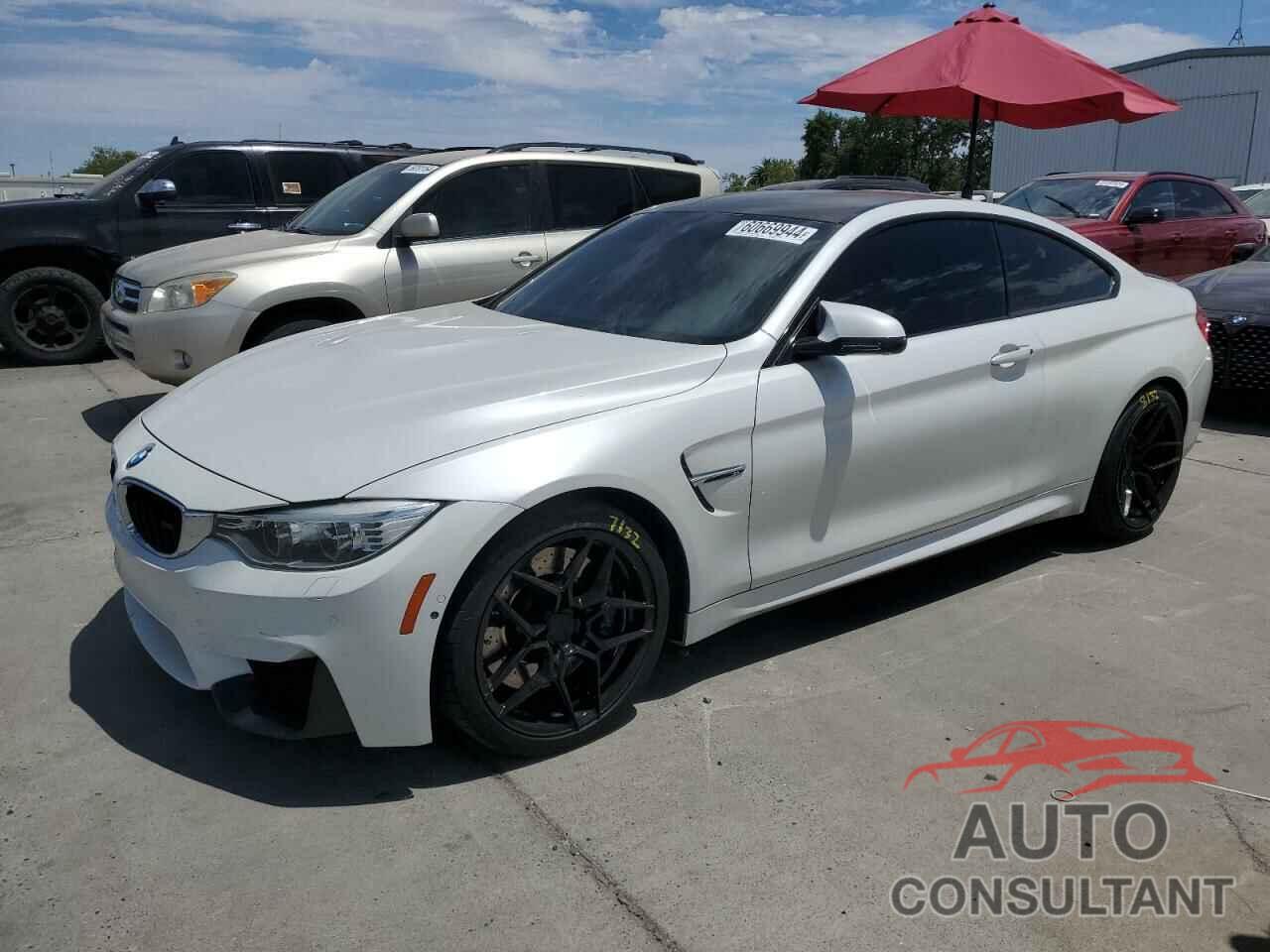 BMW M4 2016 - WBS3R9C54GK338443