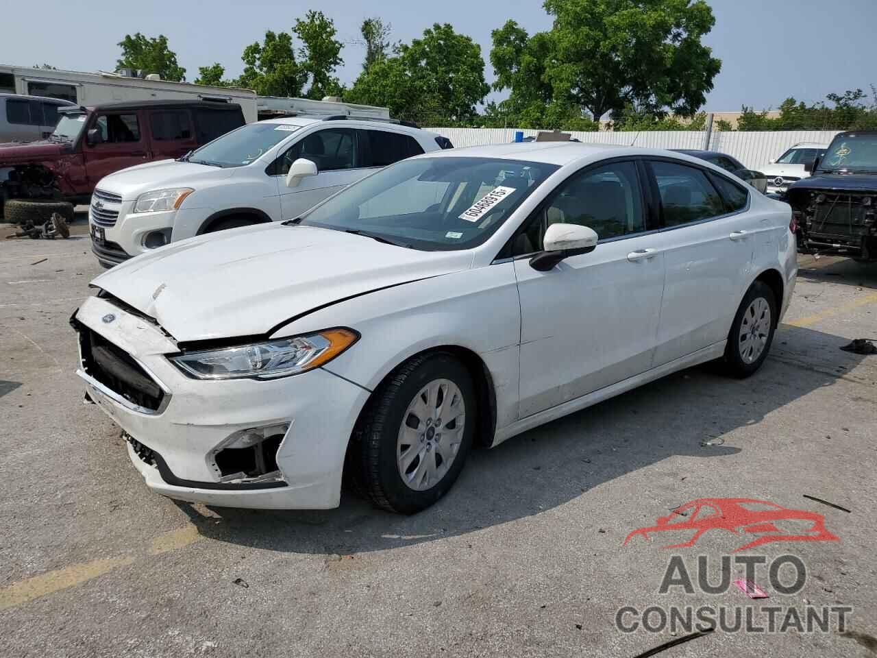 FORD FUSION 2019 - 3FA6P0G75KR217531