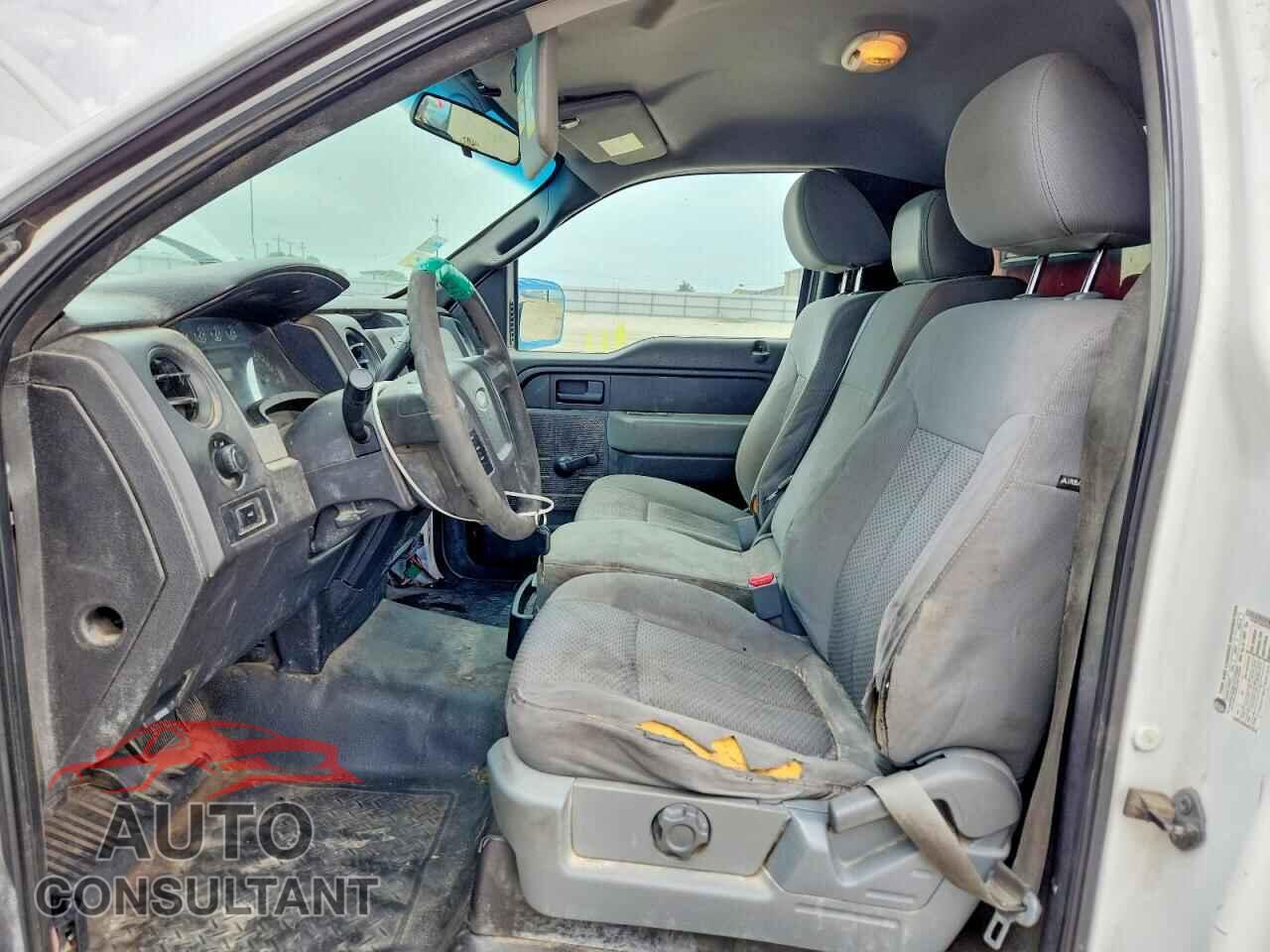 FORD F150 2011 - 1FTMF1CM4BKD35502