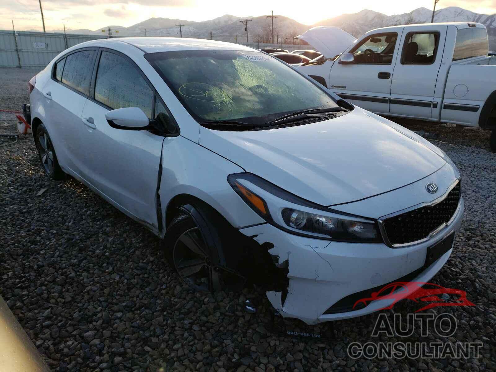 KIA FORTE 2018 - 3KPFL4A77JE172104