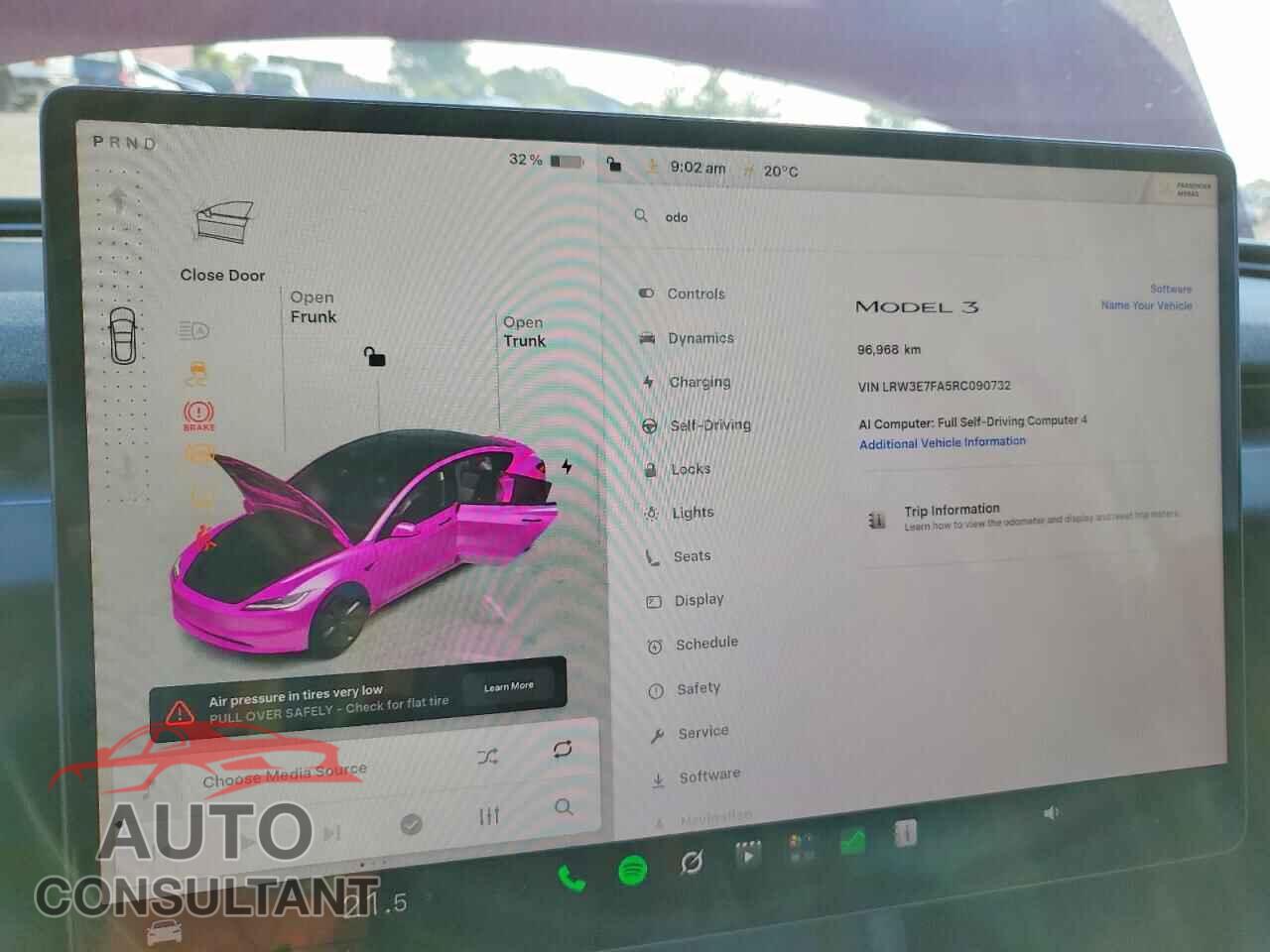 TESLA MODEL 3 2024 - LRW3E7FA5RC090732
