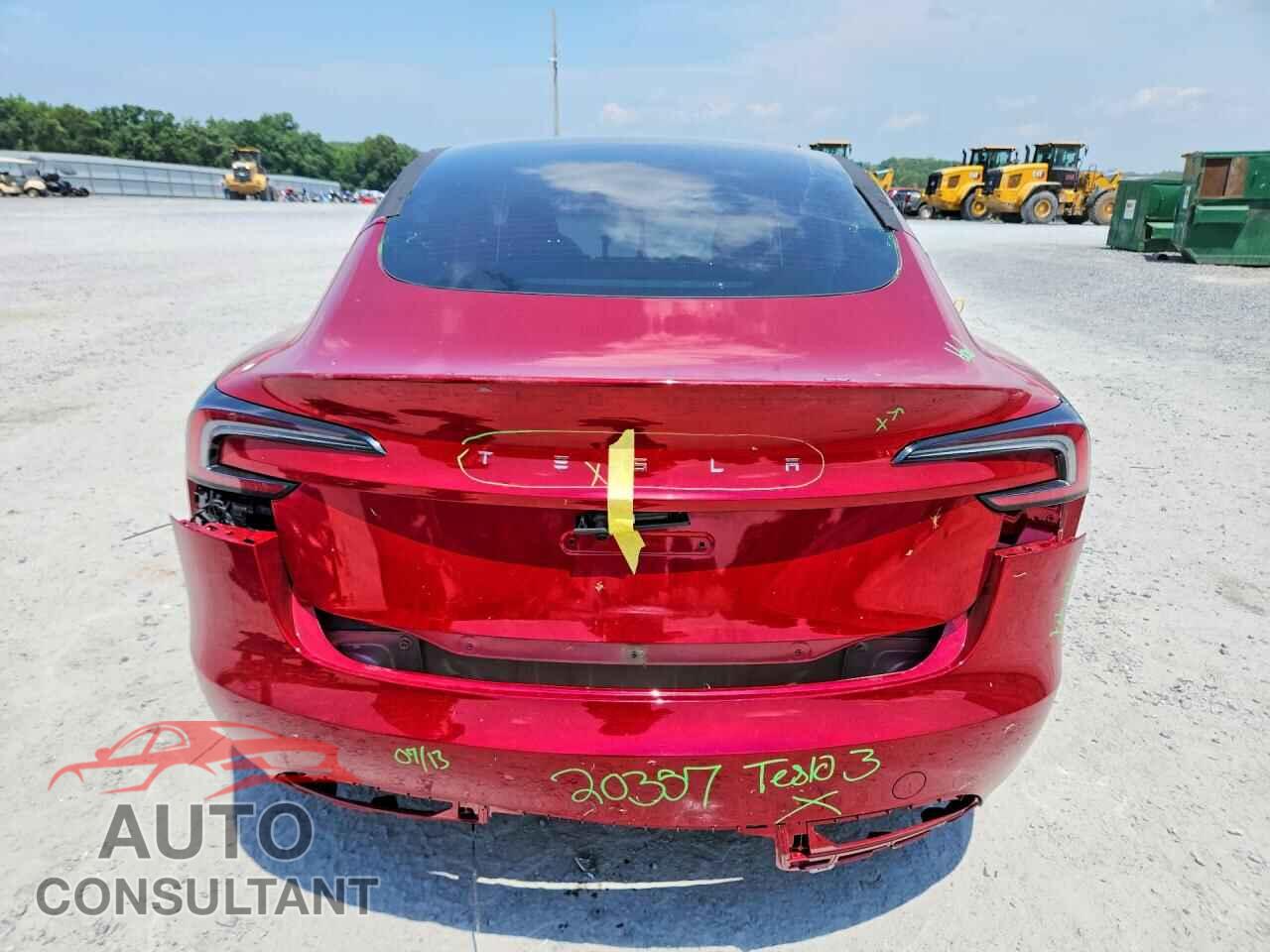 TESLA MODEL 3 2024 - 5YJ3E1EA2RF844867