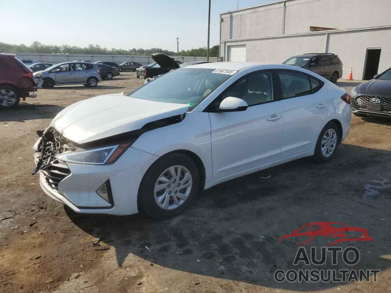 HYUNDAI ELANTRA 2019 - 5NPD74LF2KH463333