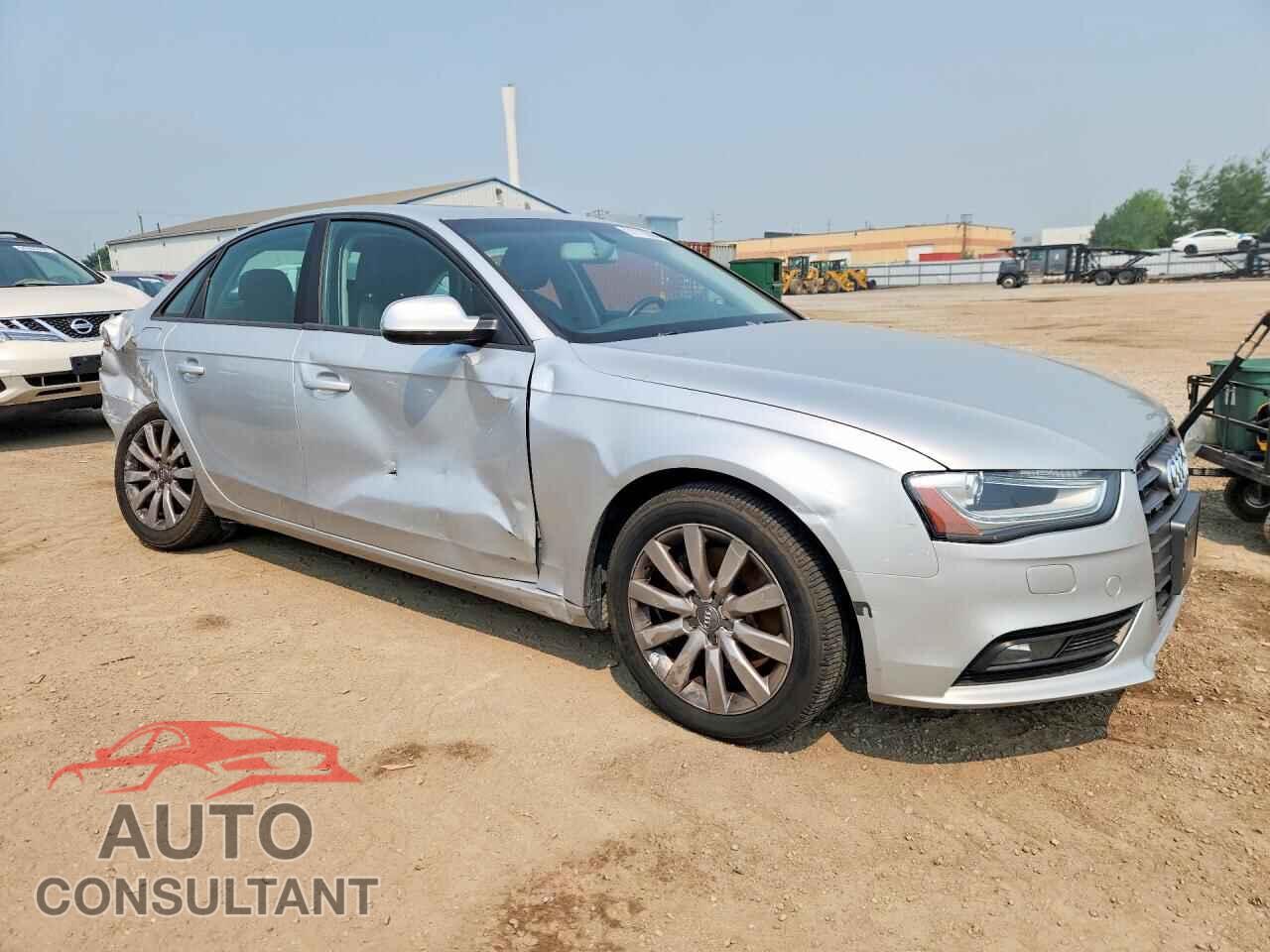 AUDI A4 2013 - WAUBFCFL1DN021097