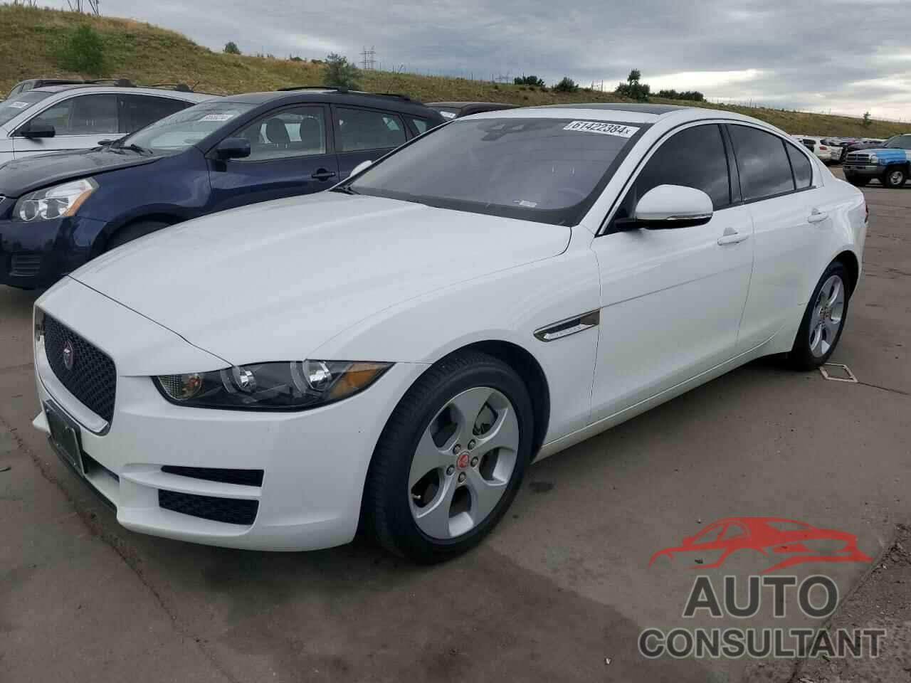 JAGUAR XE 2017 - SAJAR4BG7HA977848