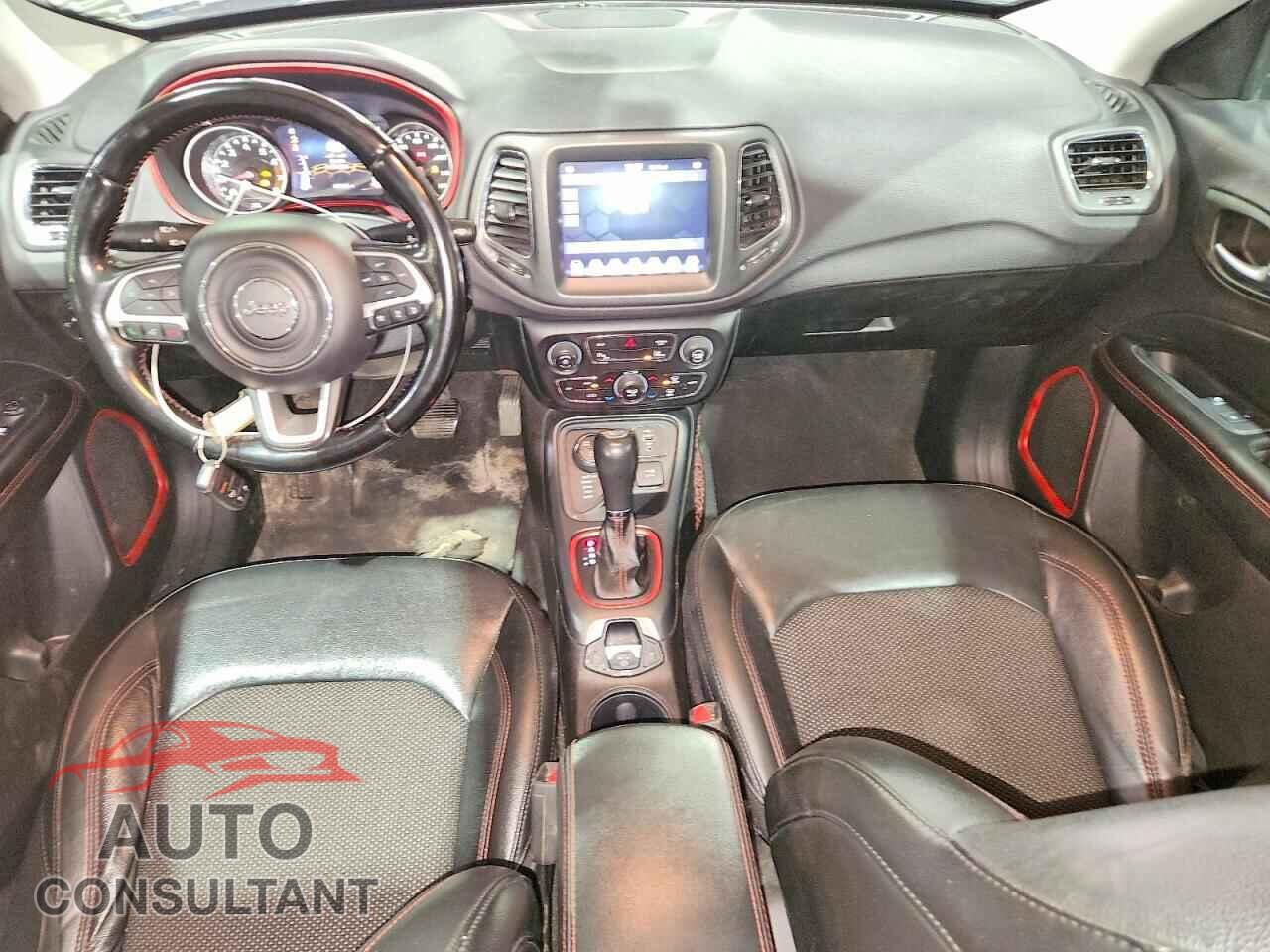 JEEP COMPASS 2021 - 3C4NJDDB4MT598317
