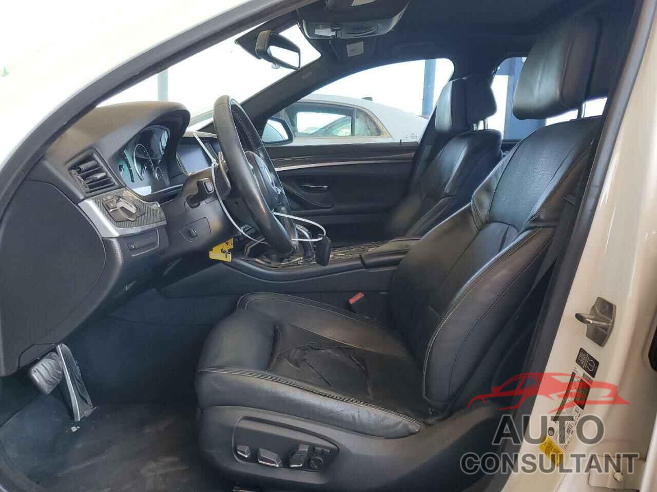 BMW 5 SERIES 2015 - WBA5B1C54FG125450