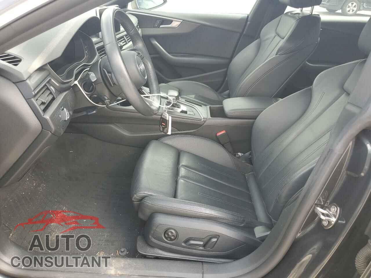 AUDI A5 2018 - WAUDNCF5XJA008218