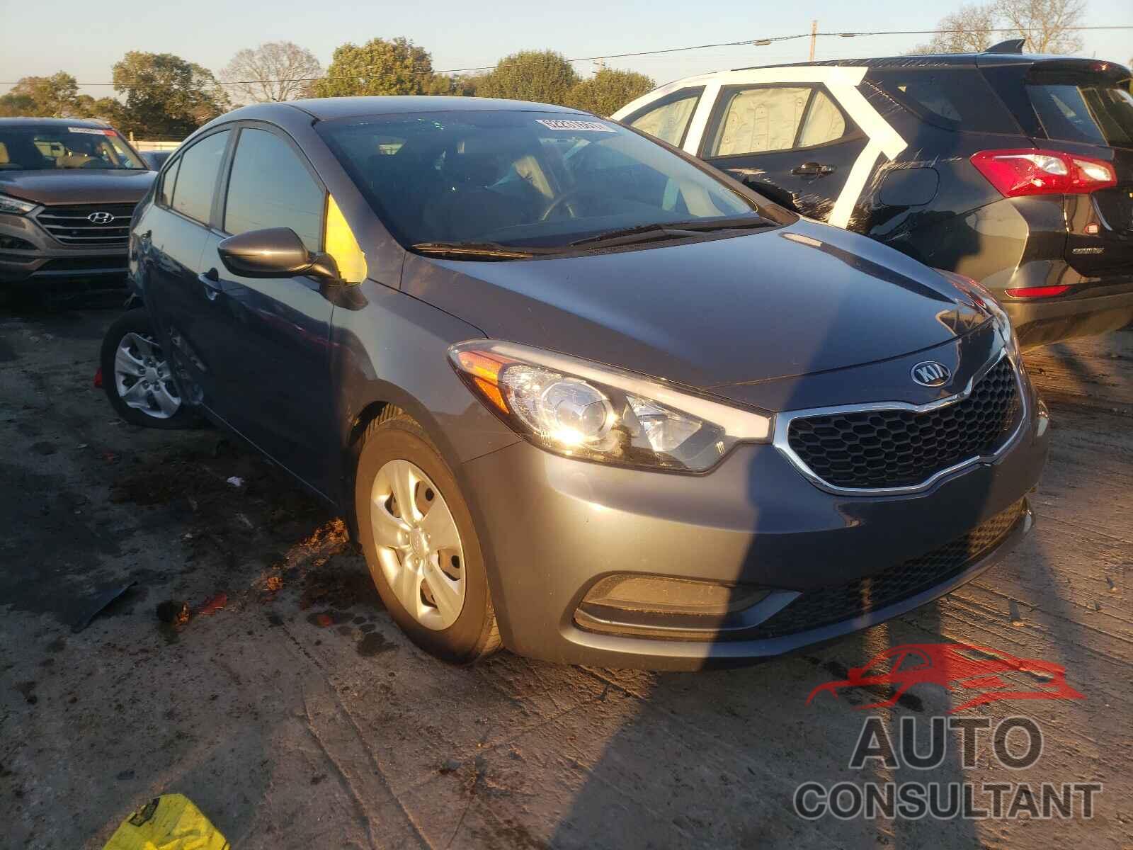 KIA FORTE 2016 - KNAFK4A6XG5572024