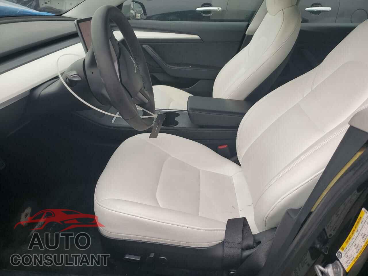 TESLA MODEL 3 2021 - 5YJ3E1EA9MF032085