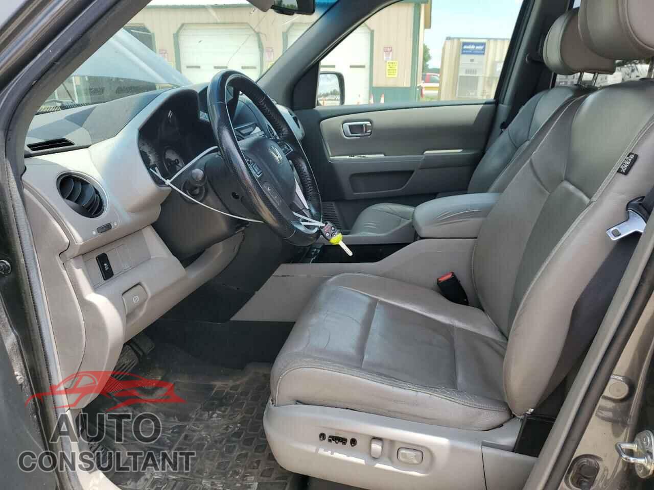 HONDA PILOT 2012 - 5FNYF4H65CB056281