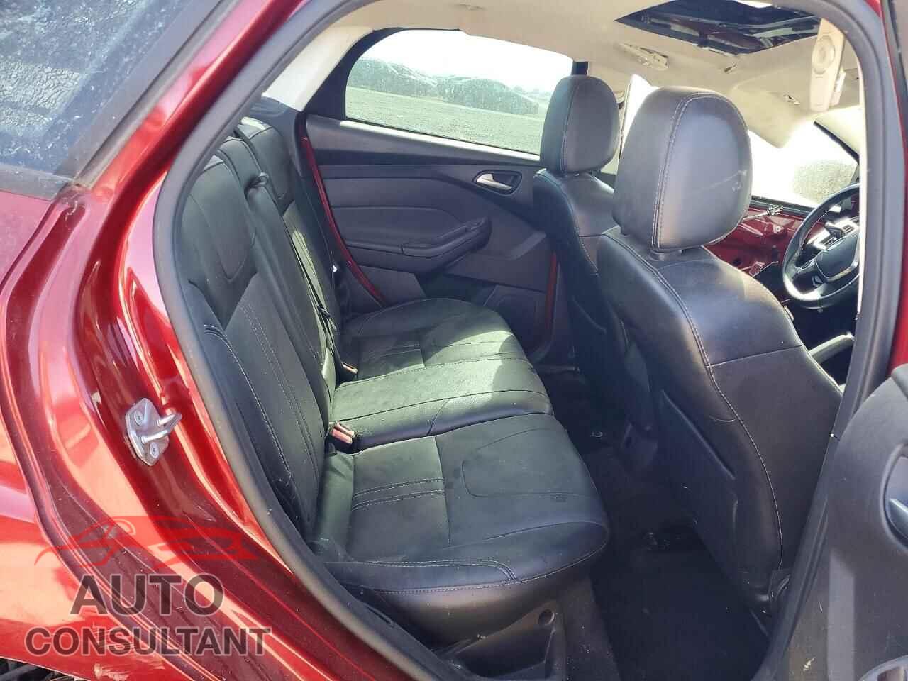FORD FOCUS 2014 - 1FADP3F21EL323895