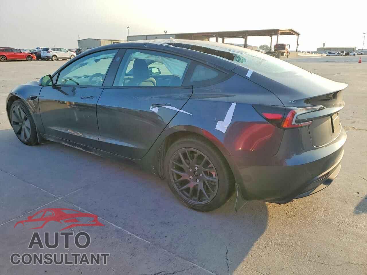 TESLA MODEL 3 2025 - 5YJ3E1EA2SF007316