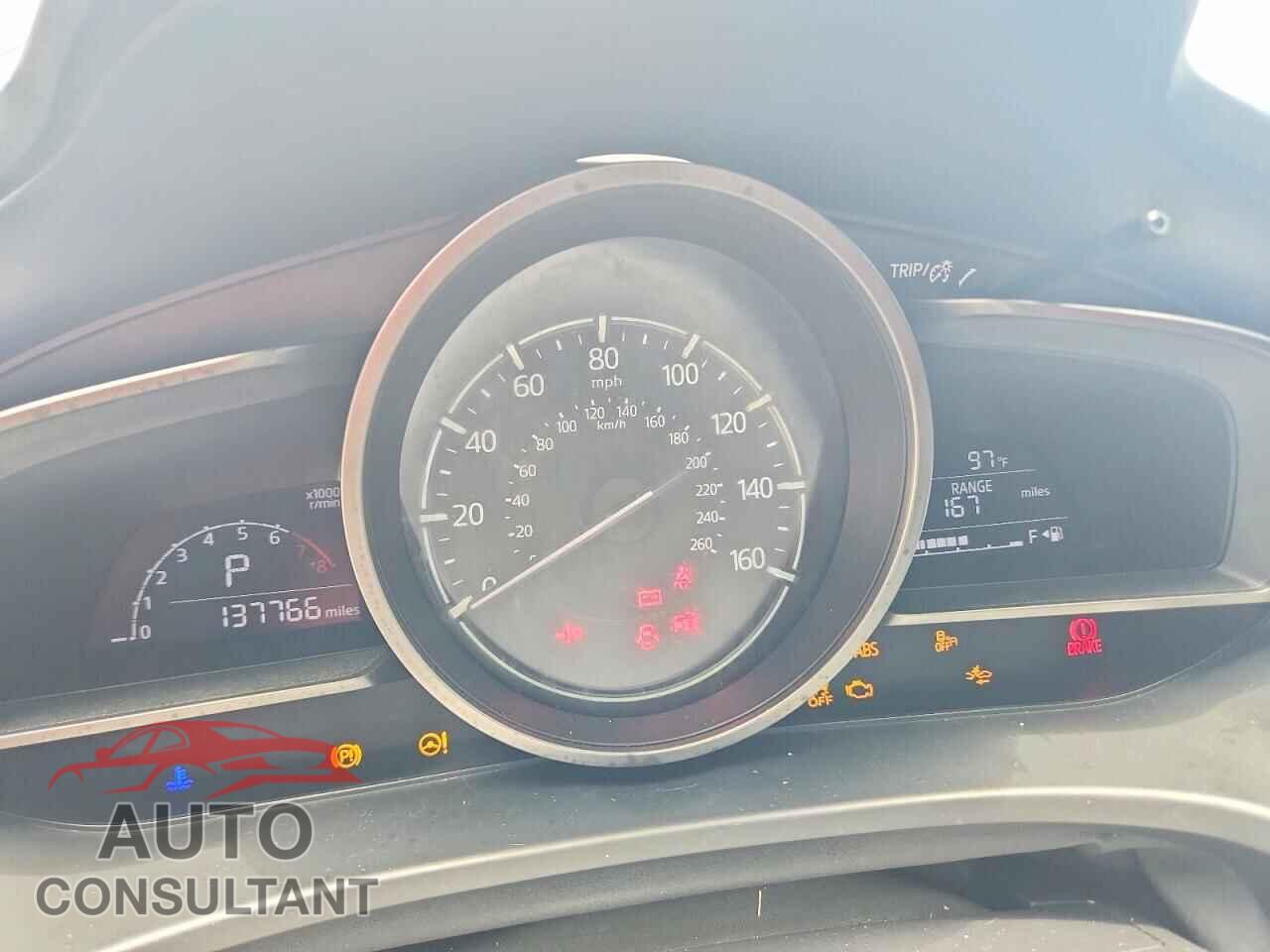 MAZDA 3 2017 - 3MZBN1V74HM123182