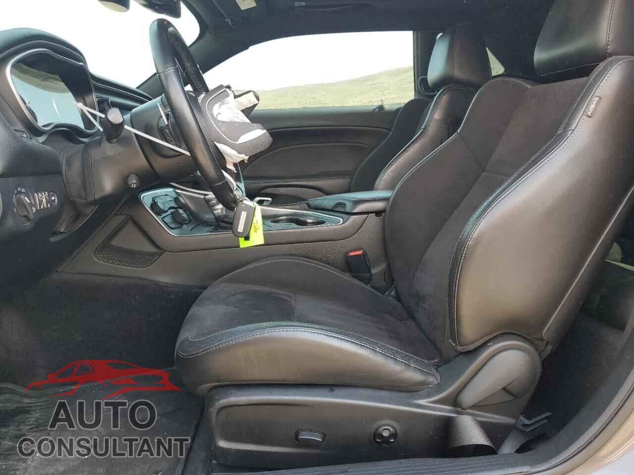 DODGE CHALLENGER 2018 - 2C3CDZGG2JH257221