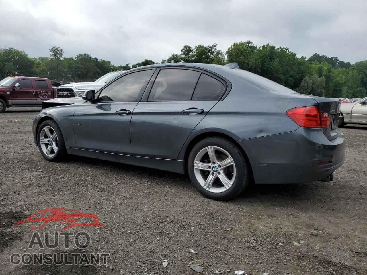 BMW 3 SERIES 2016 - WBA8E3G53GNU03102