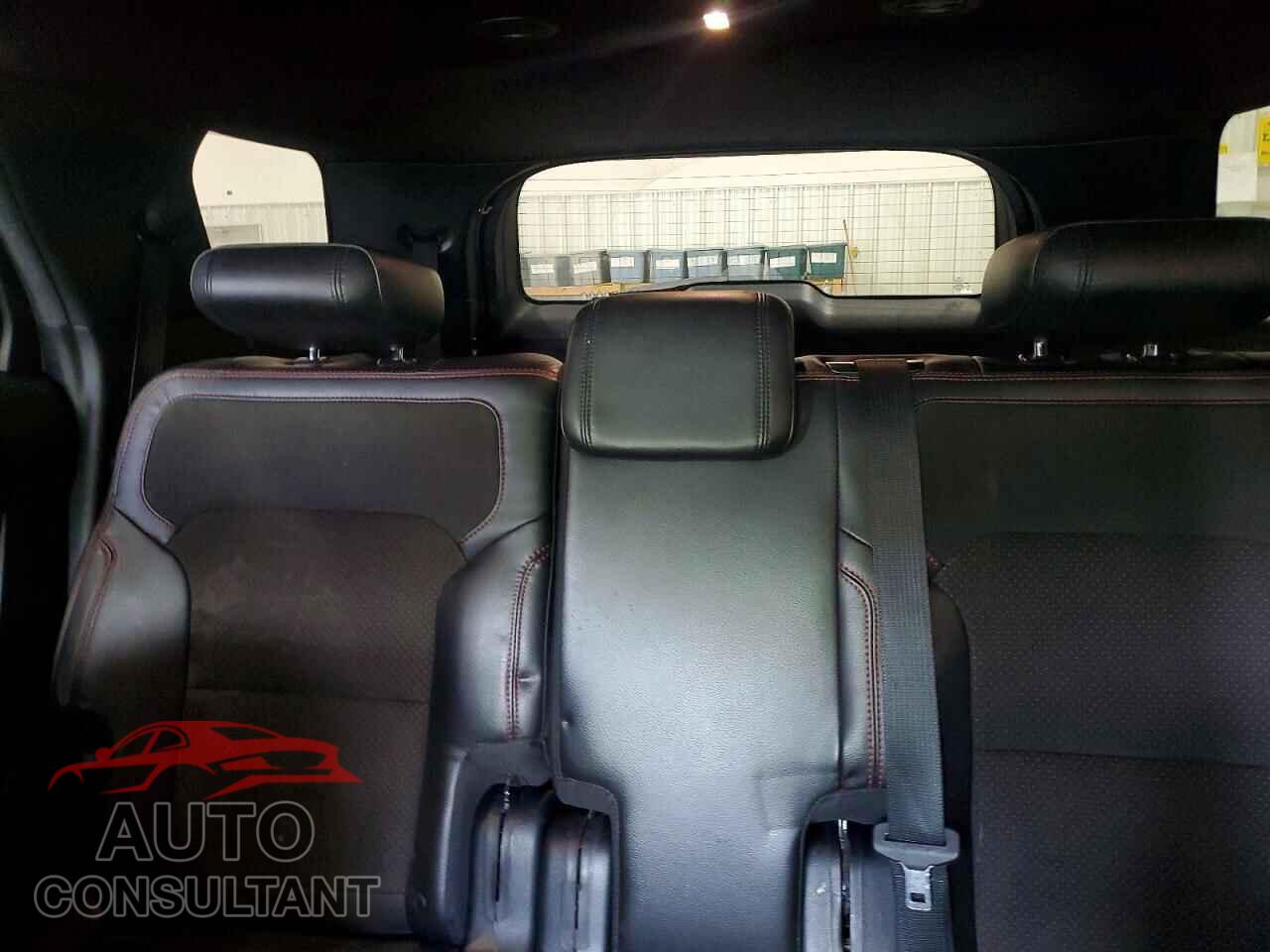 FORD EXPLORER 2018 - 1FM5K8D89JGB01945