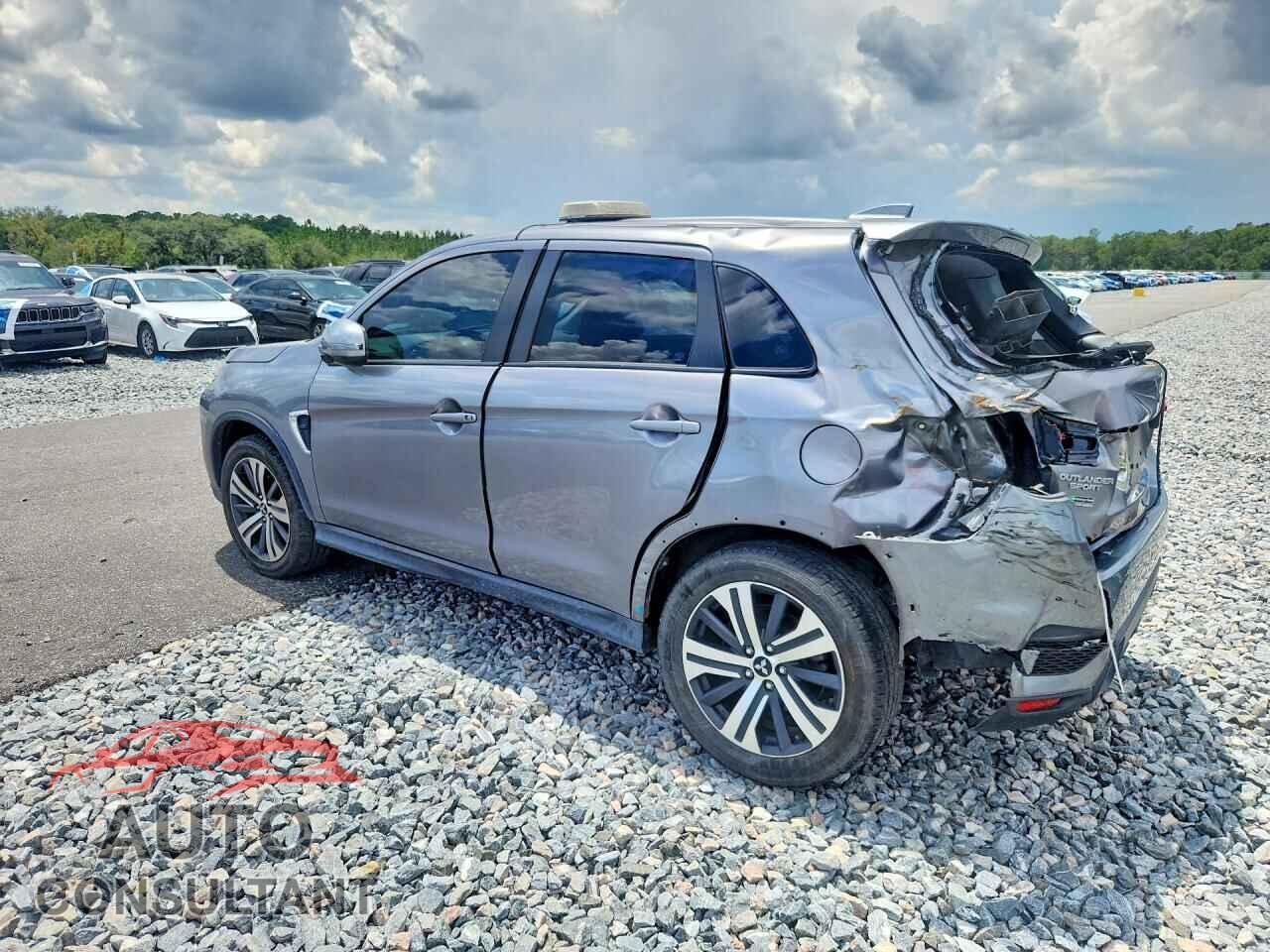 MITSUBISHI OUTLANDER 2020 - JA4AR3AU2LU018357