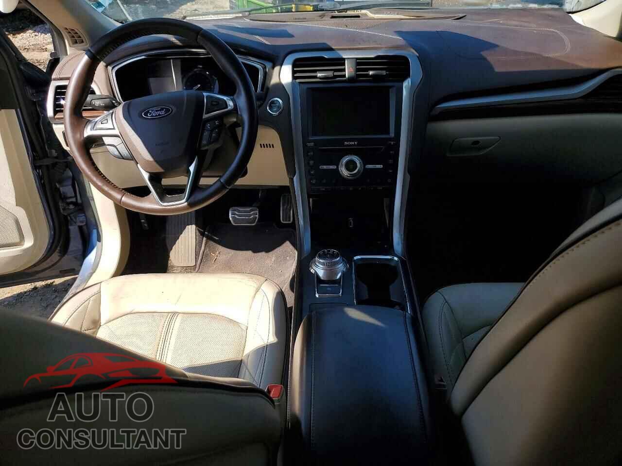 FORD FUSION 2018 - 3FA6P0RU2JR223868
