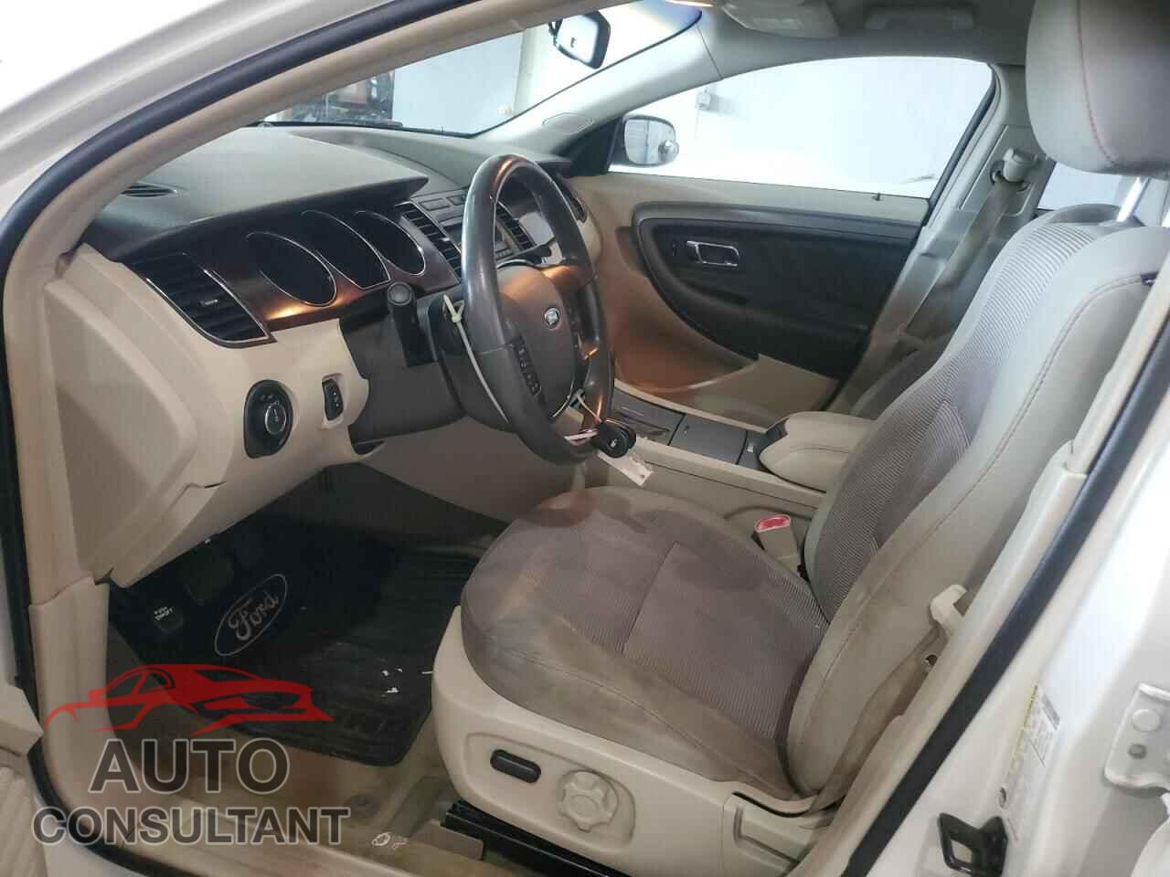 FORD TAURUS 2011 - 1FAHP2EW0BG188543