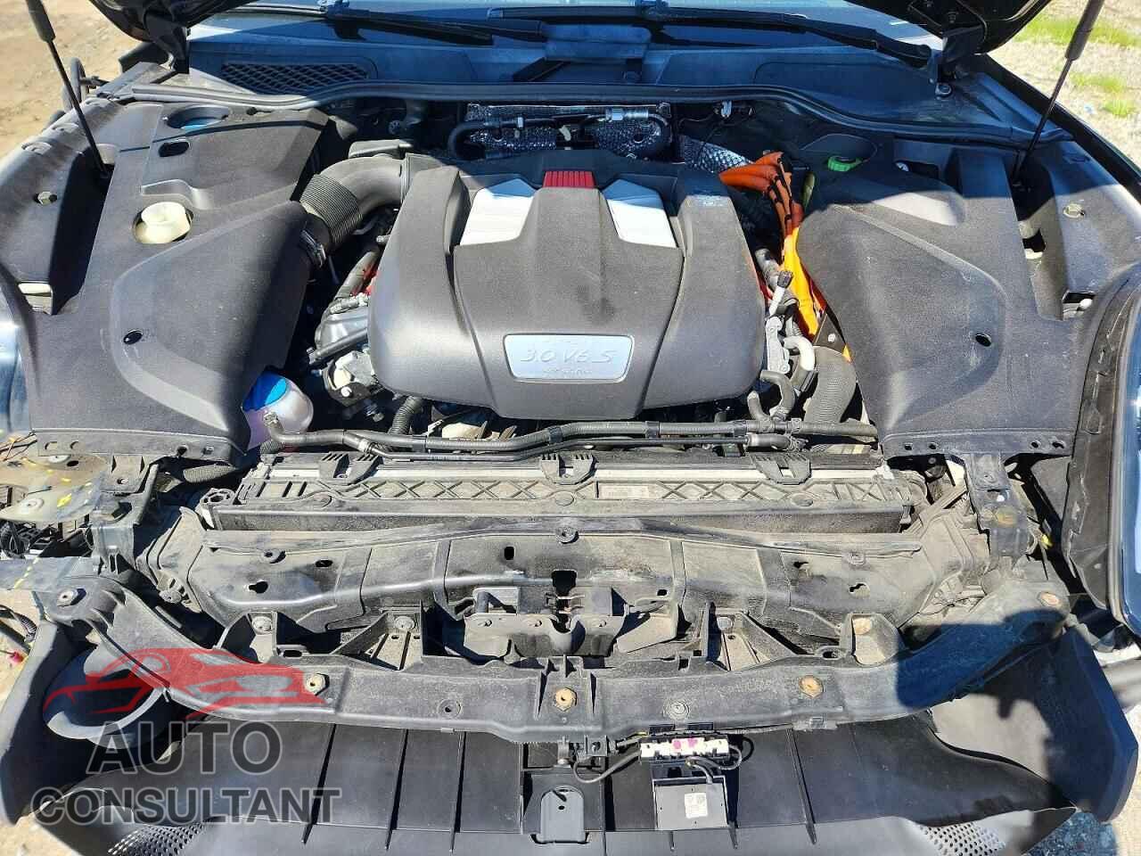 PORSCHE CAYENNE 2017 - WP1AE2A24HLA74953