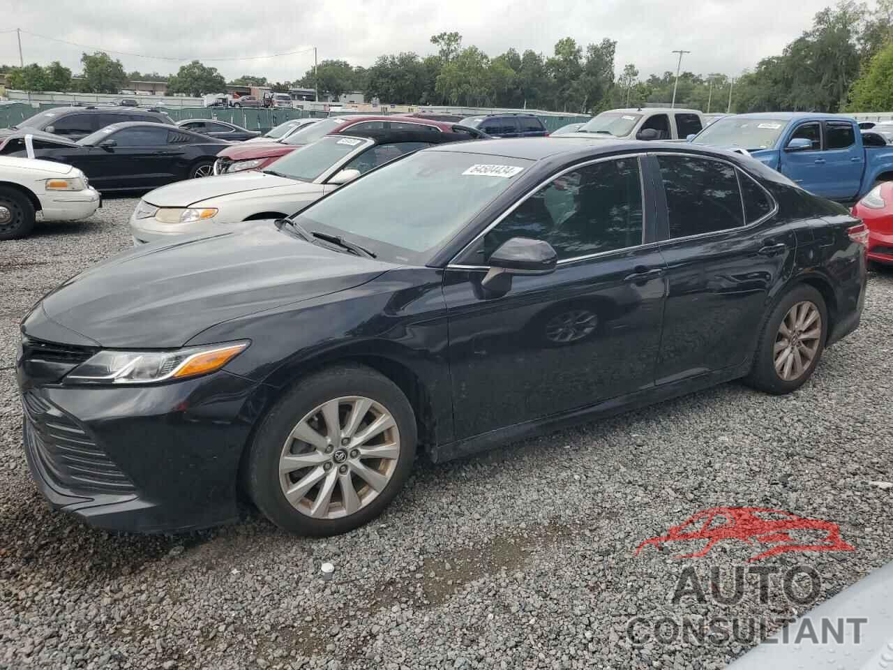 TOYOTA CAMRY 2018 - 4T1B11HK5JU569160