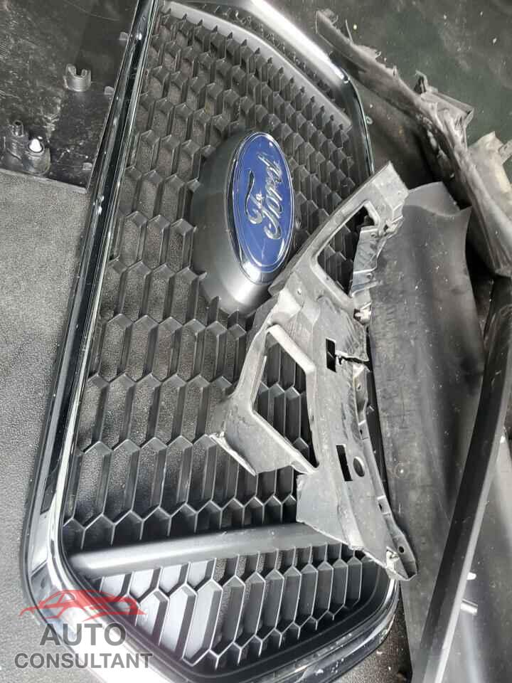 FORD TRANSIT 2024 - 1FTBR2C80RKA22853