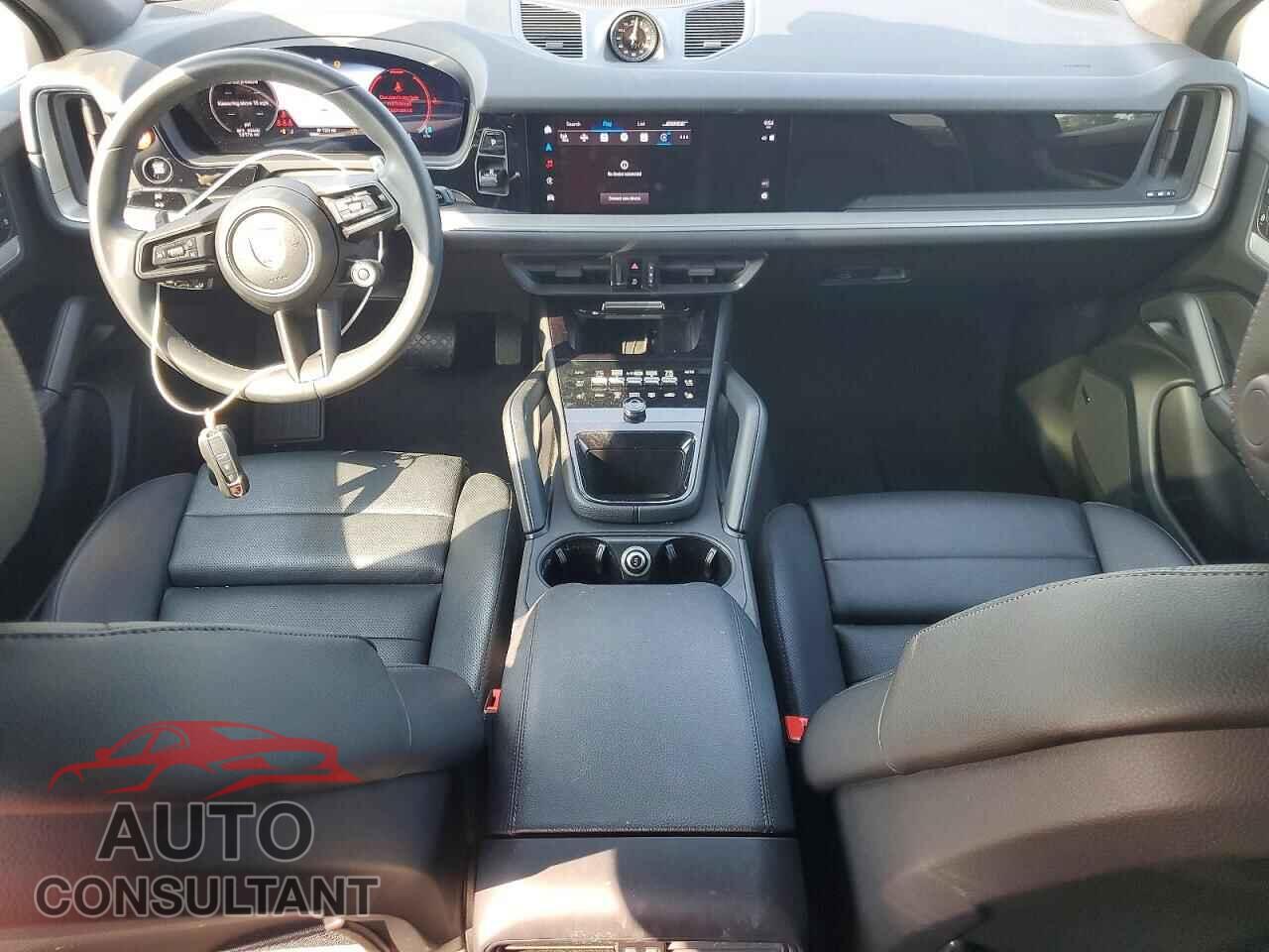 PORSCHE CAYENNE 2025 - WP1AA2AYXSDA01507