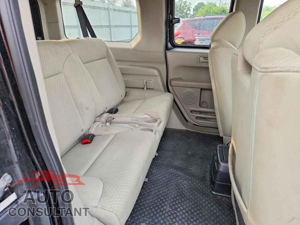 HONDA ELEMENT 2011 - 5J6YH2H76BL007247