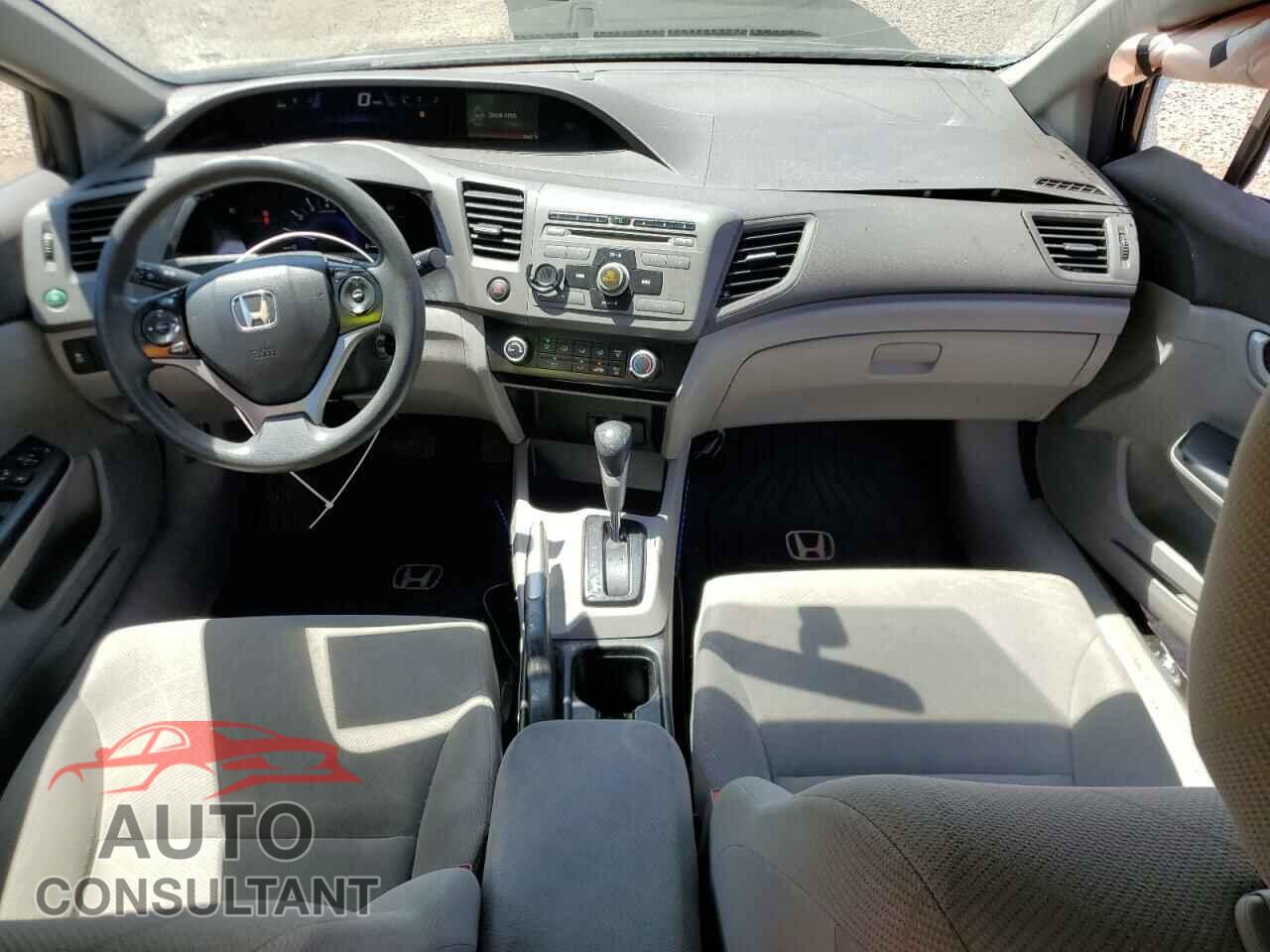 HONDA CIVIC 2012 - 2HGFB2F57CH565446