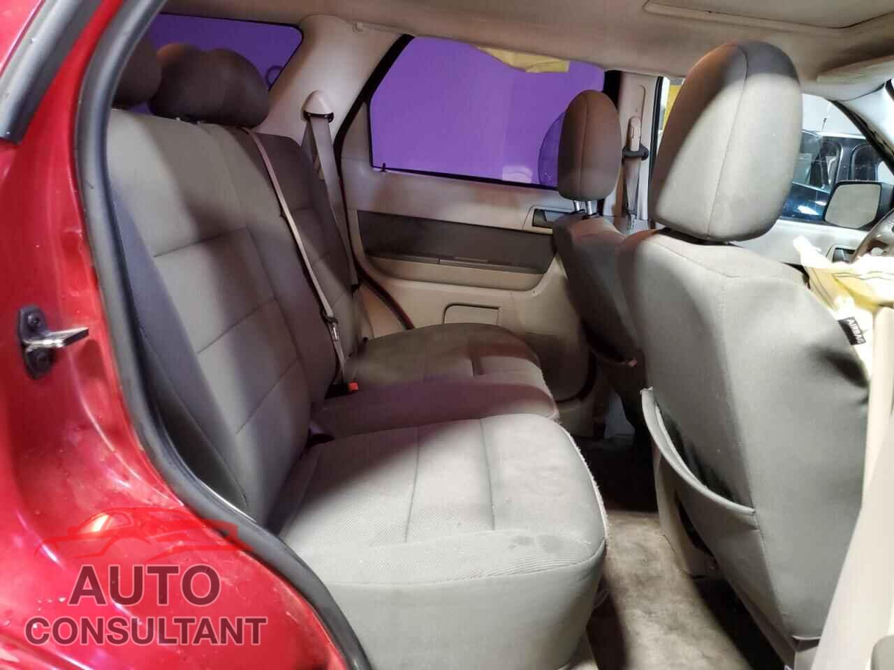 FORD ESCAPE 2009 - 1FMCU03799KC97891