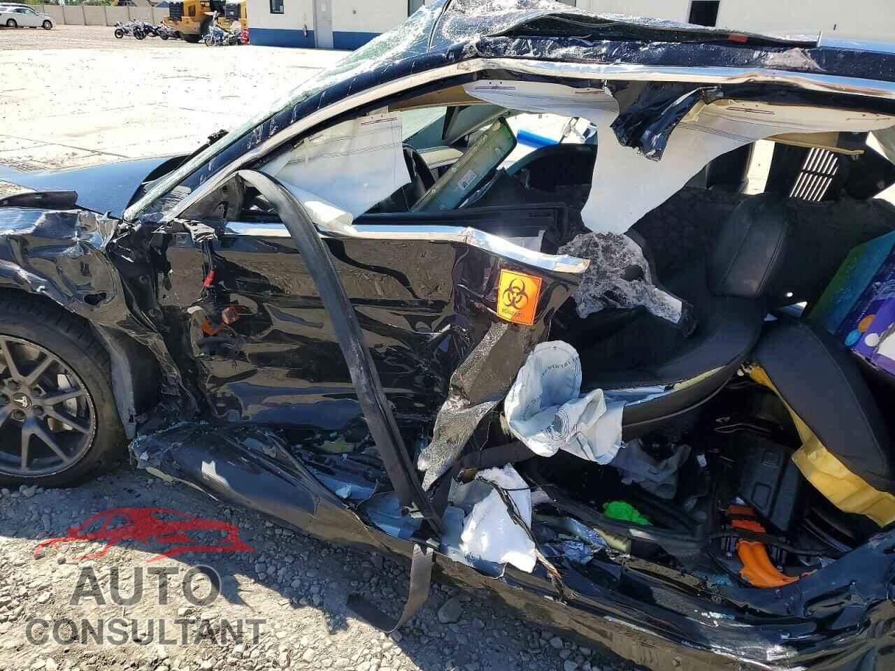 TESLA MODEL 3 2018 - 5YJ3E1EA8JF062691