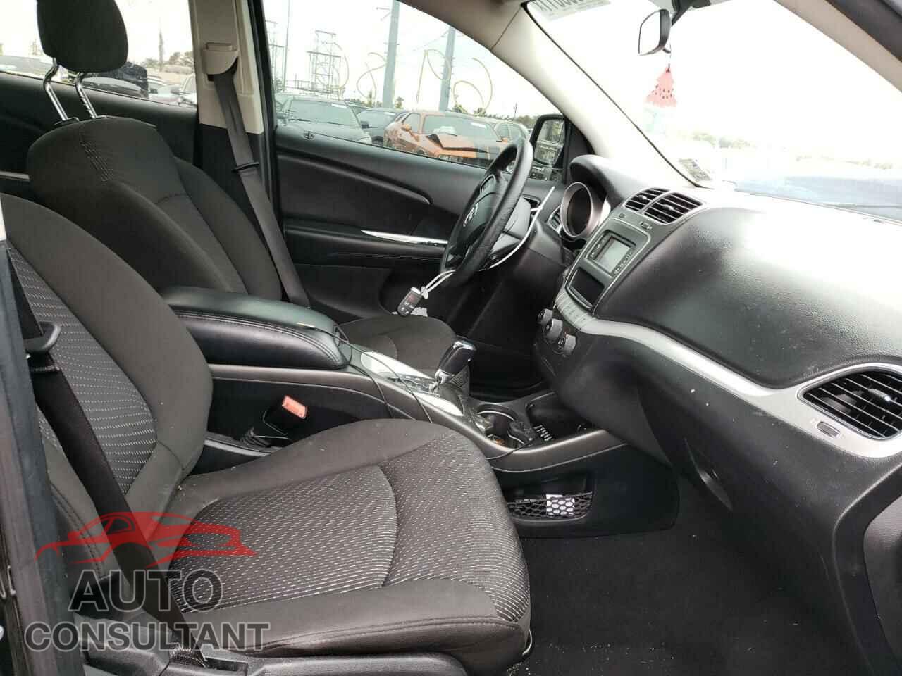 DODGE JOURNEY 2017 - 3C4PDCBG3HT589865