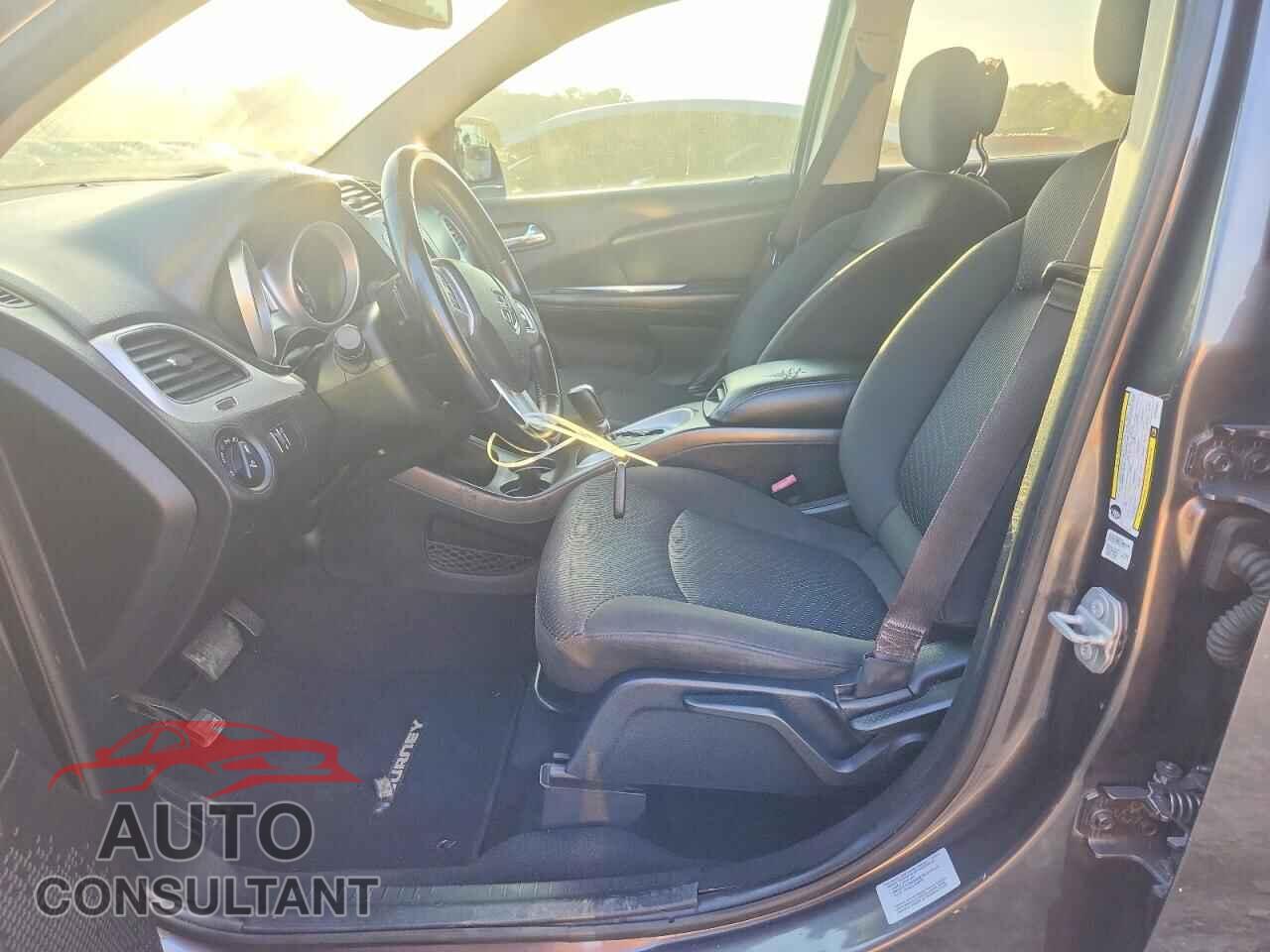 DODGE JOURNEY 2017 - 3C4PDCBB6HT554824