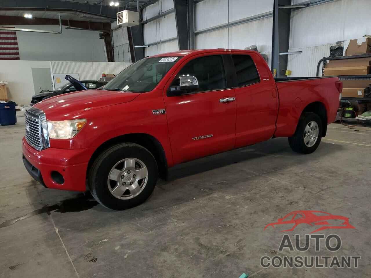 TOYOTA TUNDRA 2011 - 5TFBW5F19BX175121