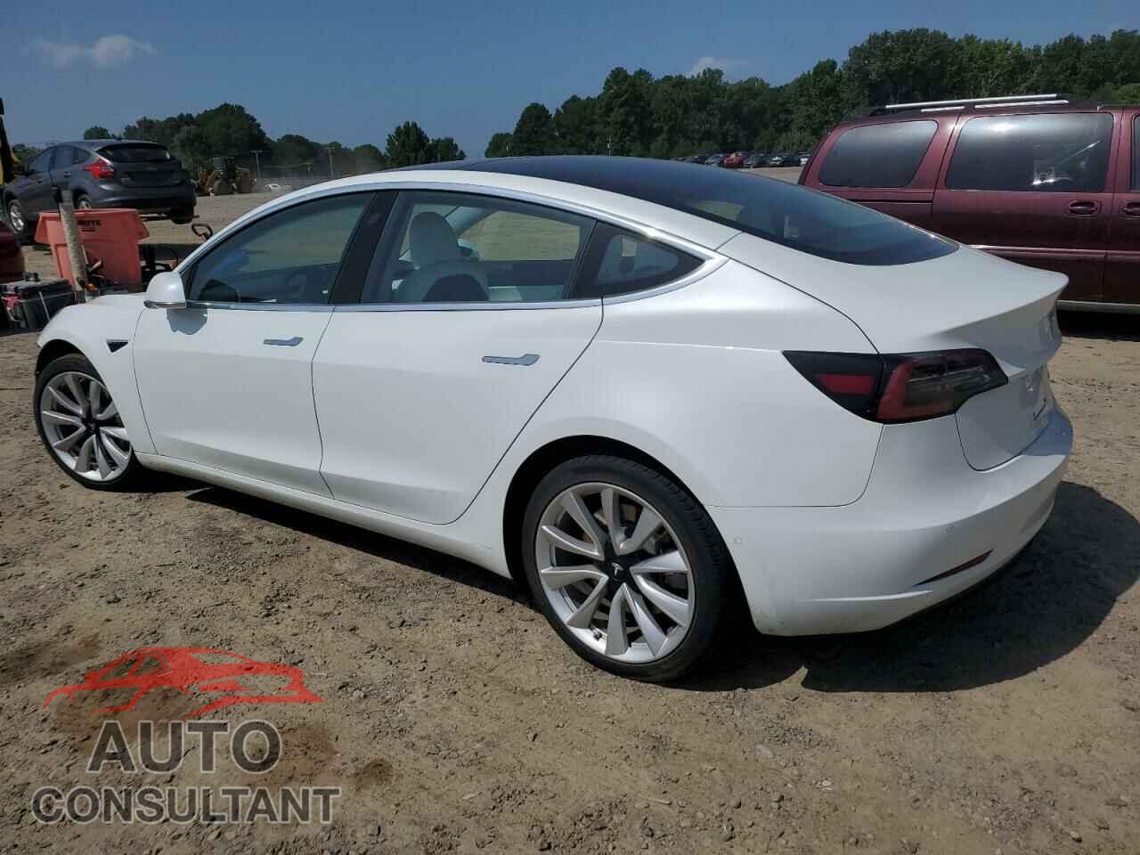 TESLA MODEL 3 2018 - 5YJ3E1EB3JF101177