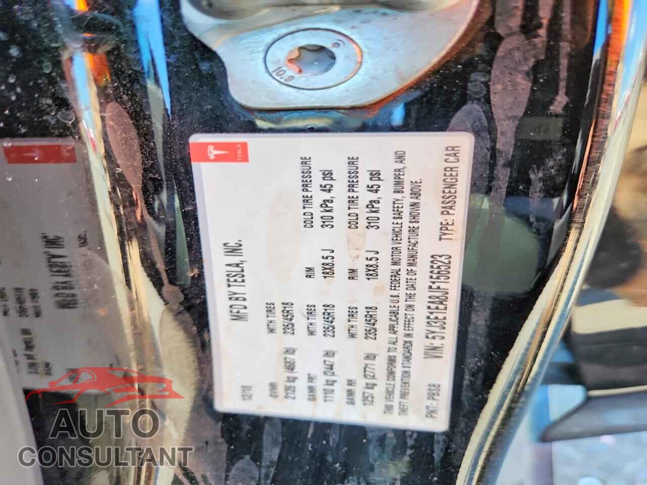 TESLA MODEL 3 2018 - 5YJ3E1EA8JF156523