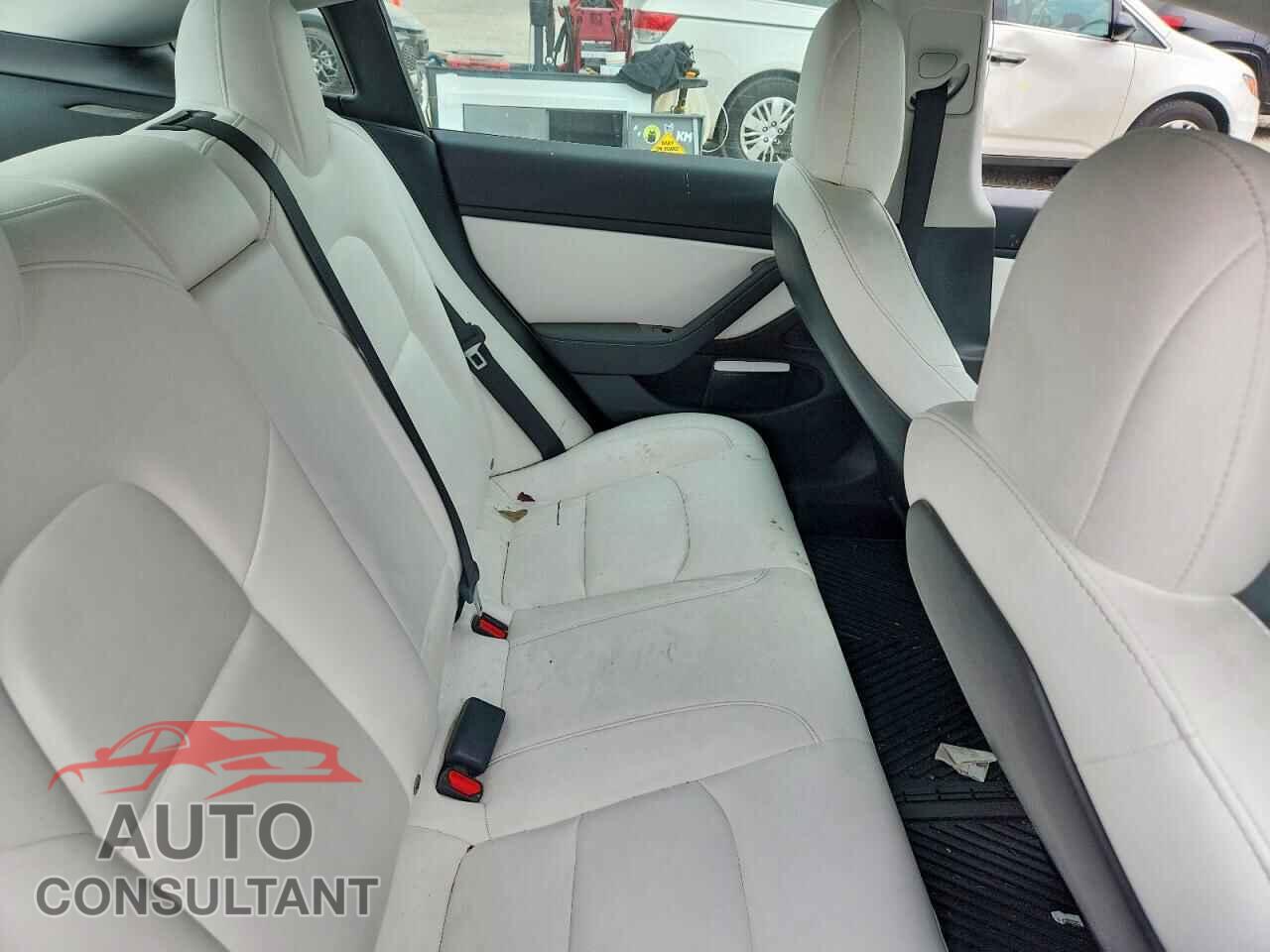 TESLA MODEL 3 2020 - 5YJ3E1EB7LF742318