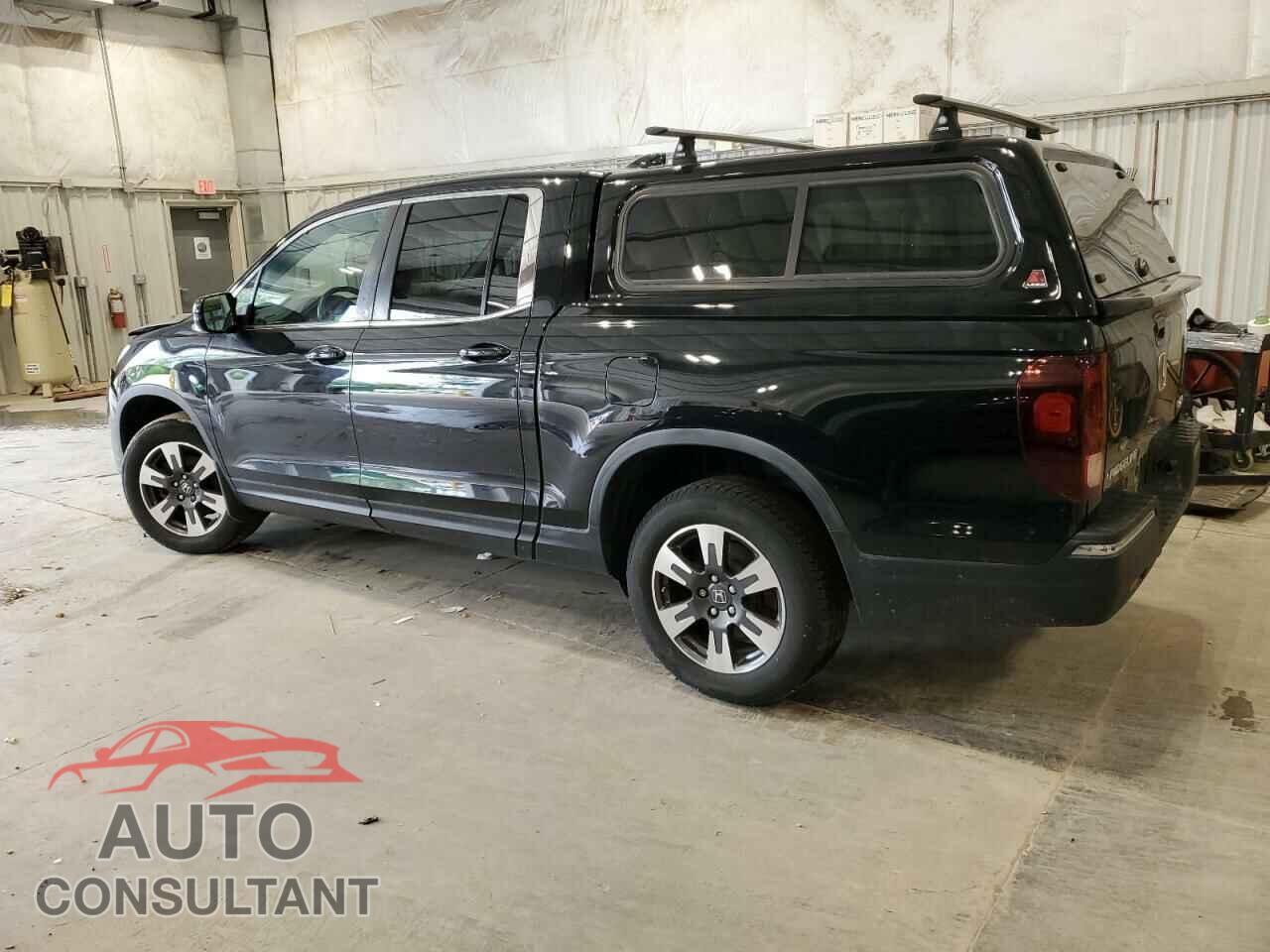 HONDA RIDGELINE 2017 - 5FPYK3F55HB035820