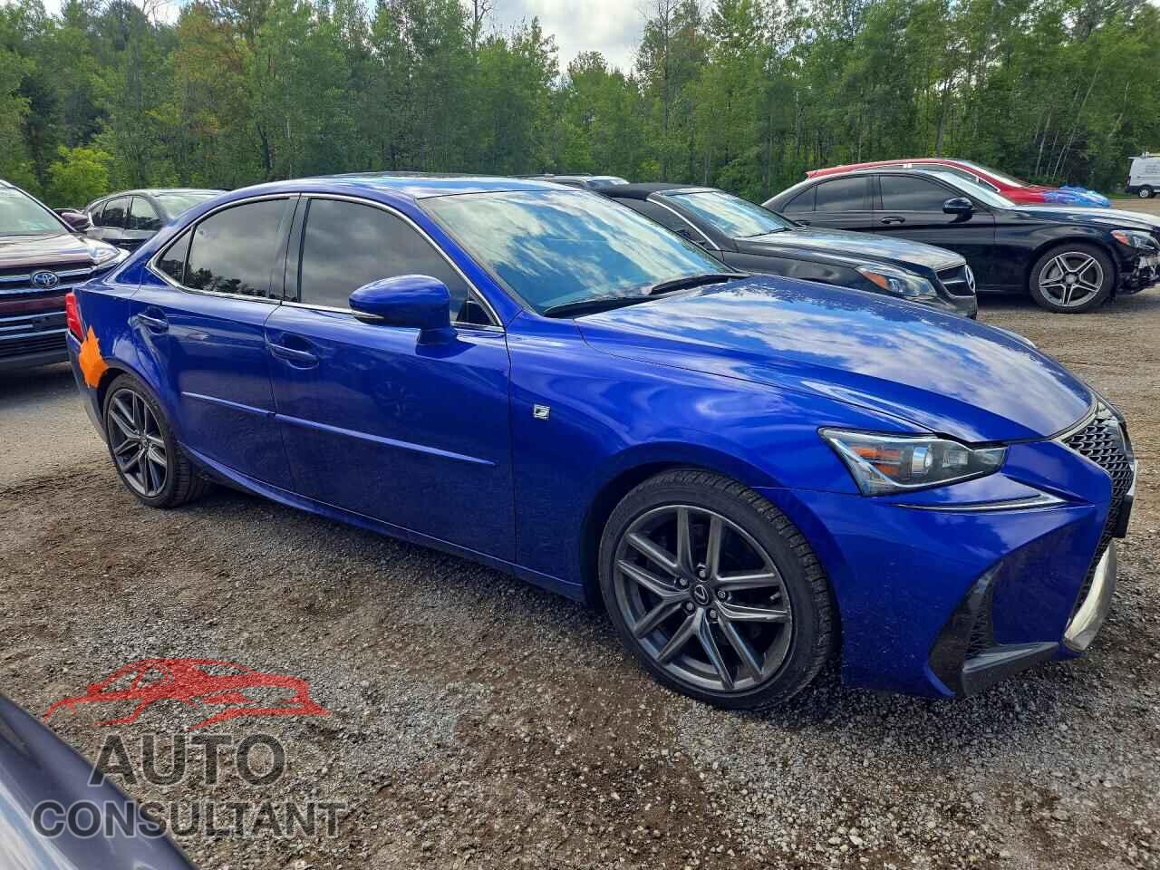 LEXUS IS 2017 - JTHCE1D28H5013933