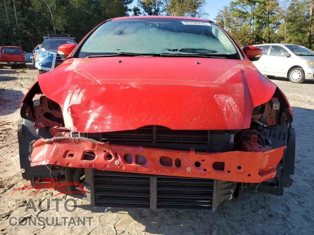 FORD FOCUS 2014 - 1FADP3K29EL172049