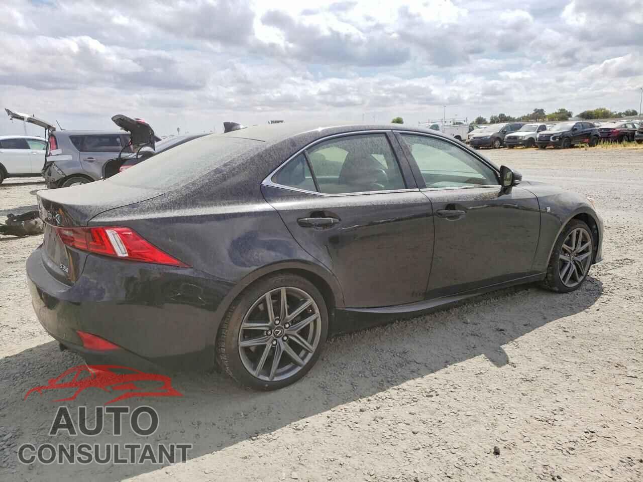 LEXUS IS 2014 - JTHBE1D2XE5011740