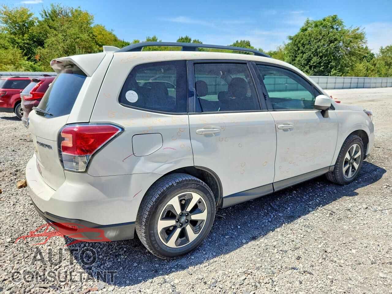 SUBARU FORESTER 2018 - JF2SJAEC3JH578628