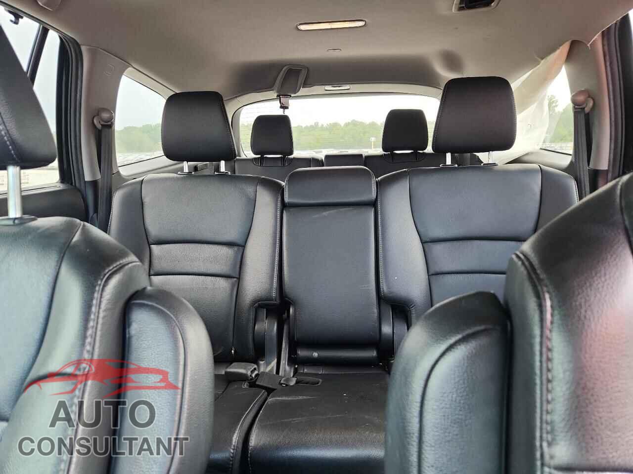 HONDA PILOT 2021 - 5FNYF6H26MB019914