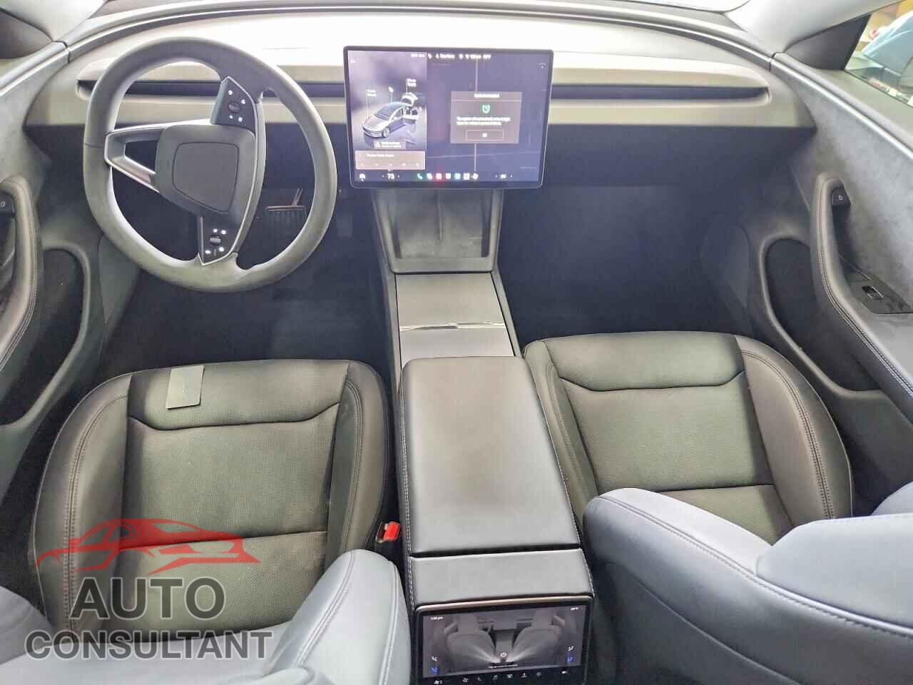 TESLA MODEL 3 2024 - 5YJ3E1EB5RF740561